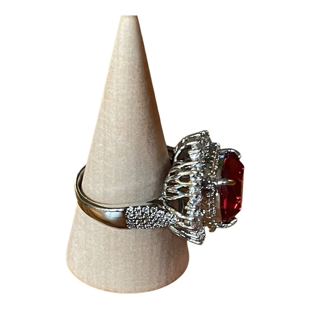 Sterling Silver Crystal Ring. Red. Gorgeous!